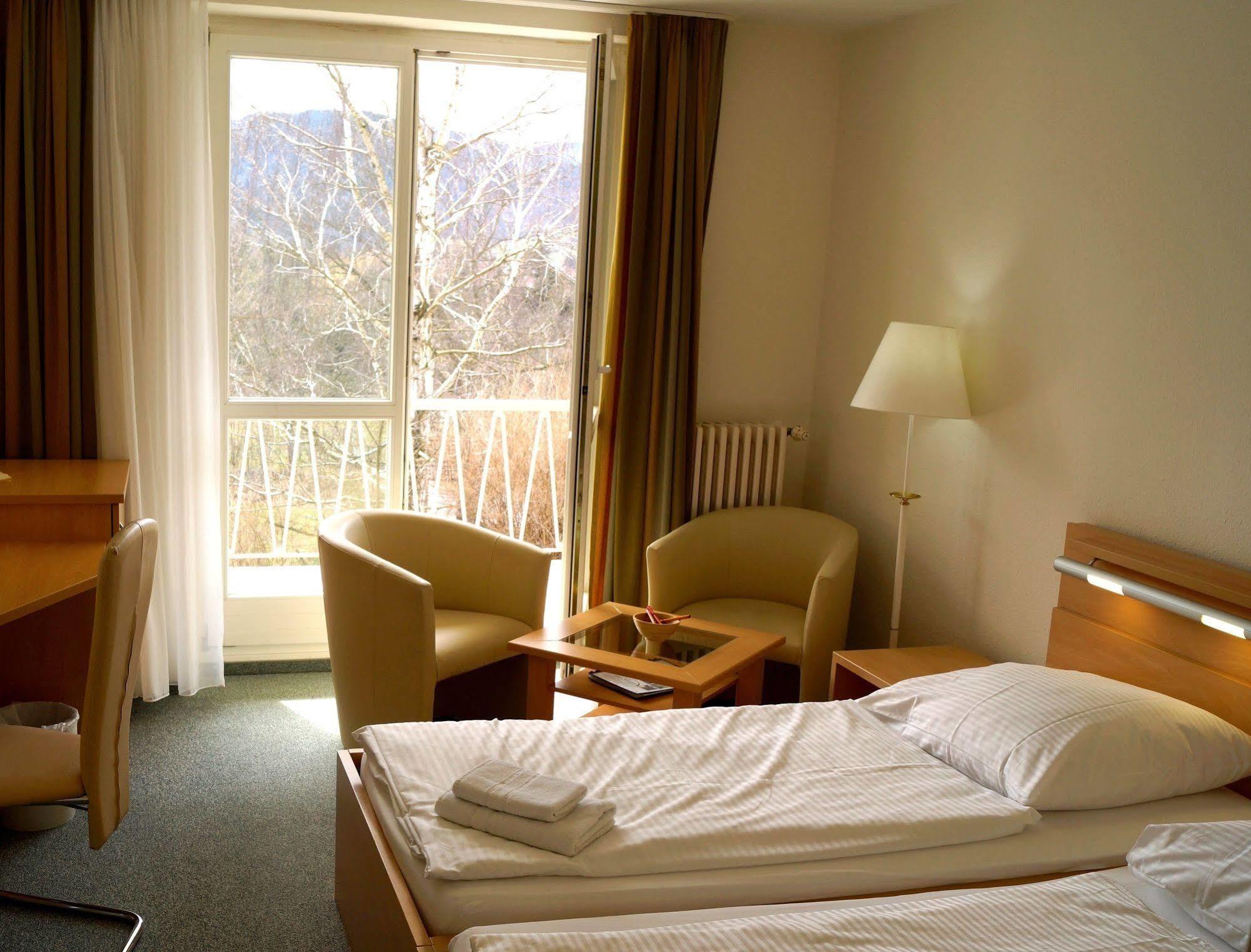 Akzent Hotel Am Burgholz 타바르즈 외부 사진